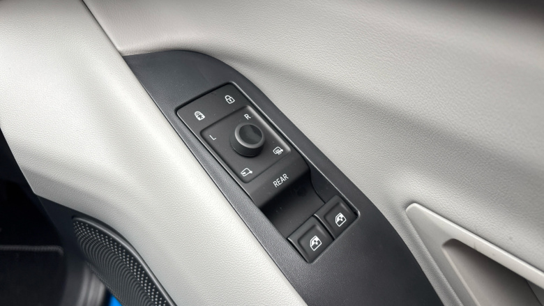 Ford Capri 210kW Premium 77kWh 5dr Auto Electric Estate